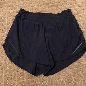 Lululemon Hotty Hot shorts